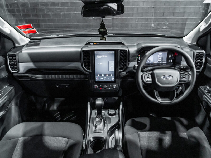 Vehicle Gallery Image