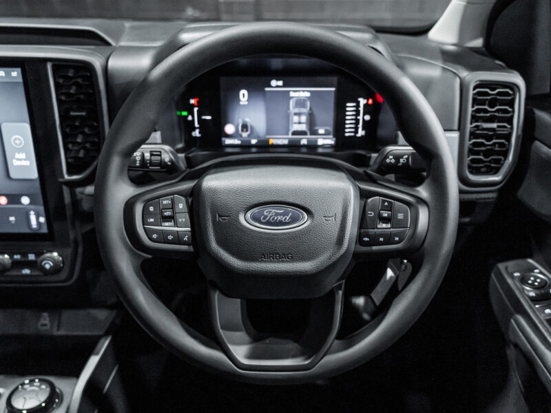 Vehicle Gallery Image