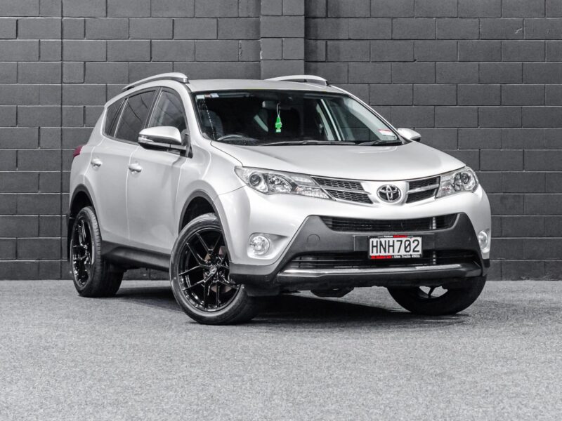 Vehicle Gallery Image