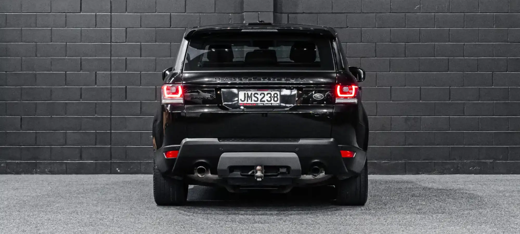 Vehicle Gallery Image