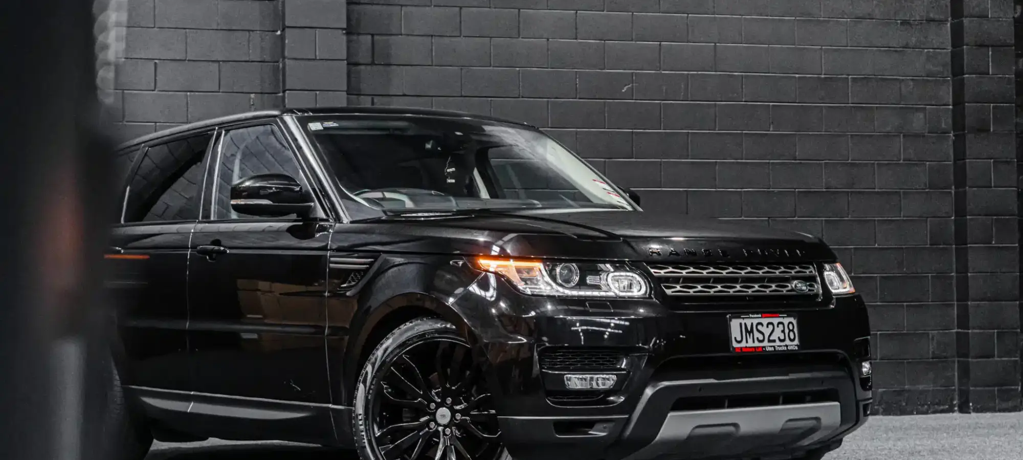Vehicle Gallery Image