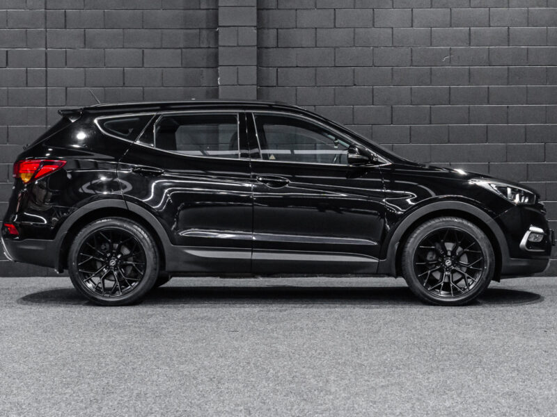 Vehicle Gallery Image