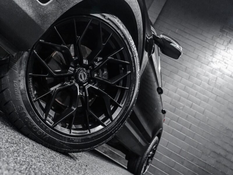 Vehicle Gallery Image