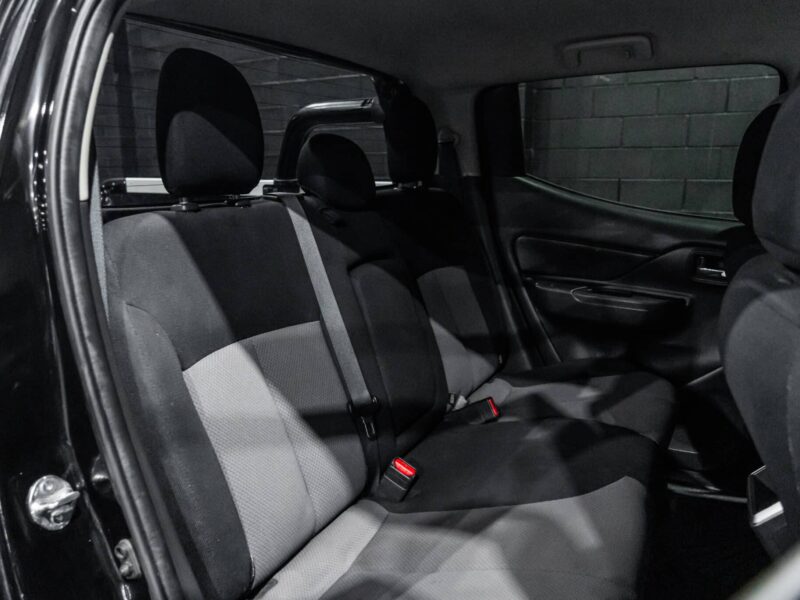 Vehicle Gallery Image