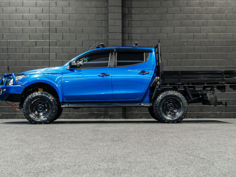 Vehicle Gallery Image