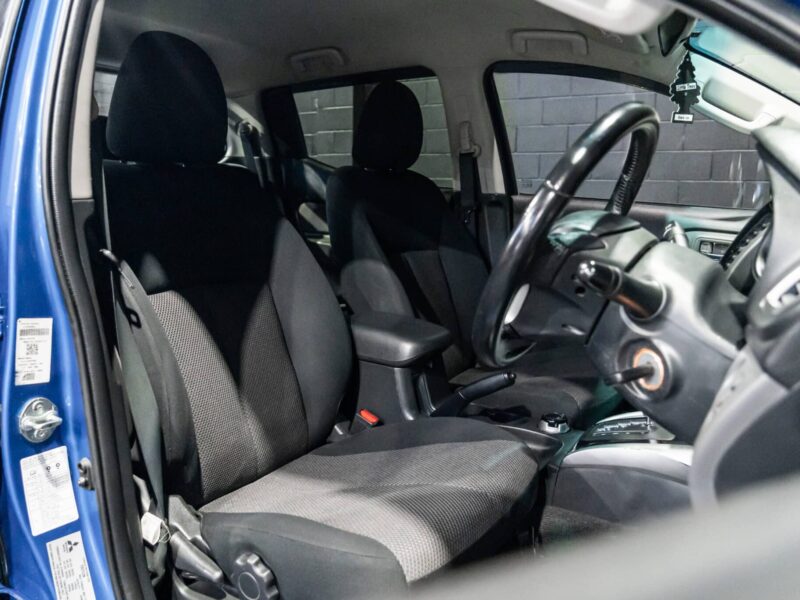 Vehicle Gallery Image