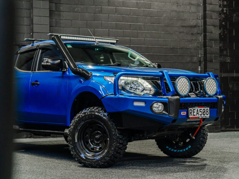 Vehicle Gallery Image