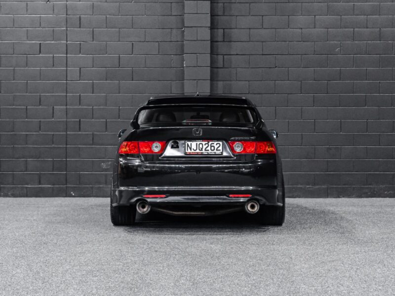 Vehicle Gallery Image
