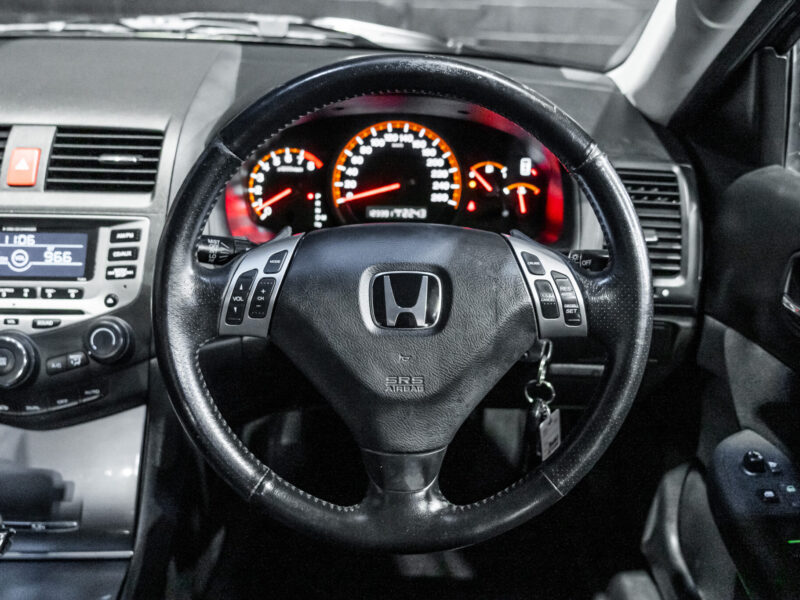 Vehicle Gallery Image