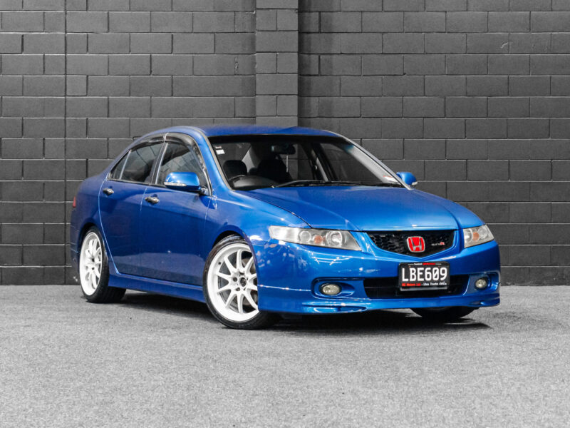 Vehicle Gallery Image