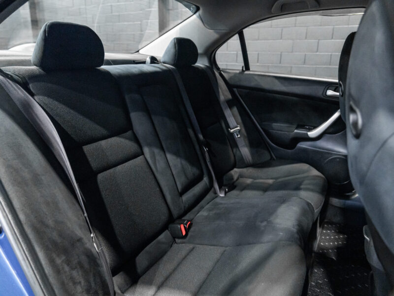 Vehicle Gallery Image