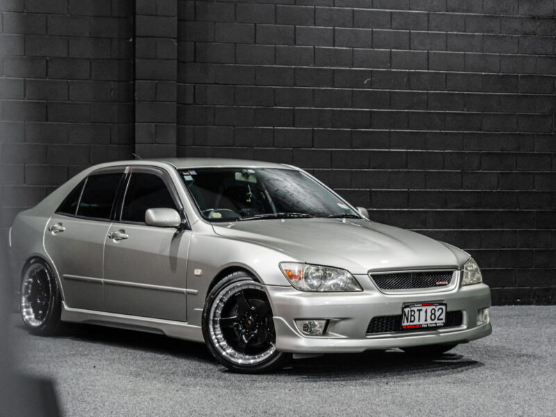 Vehicle Gallery Image