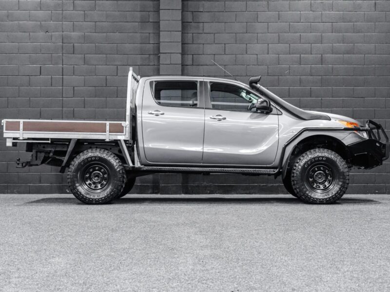 Vehicle Gallery Image