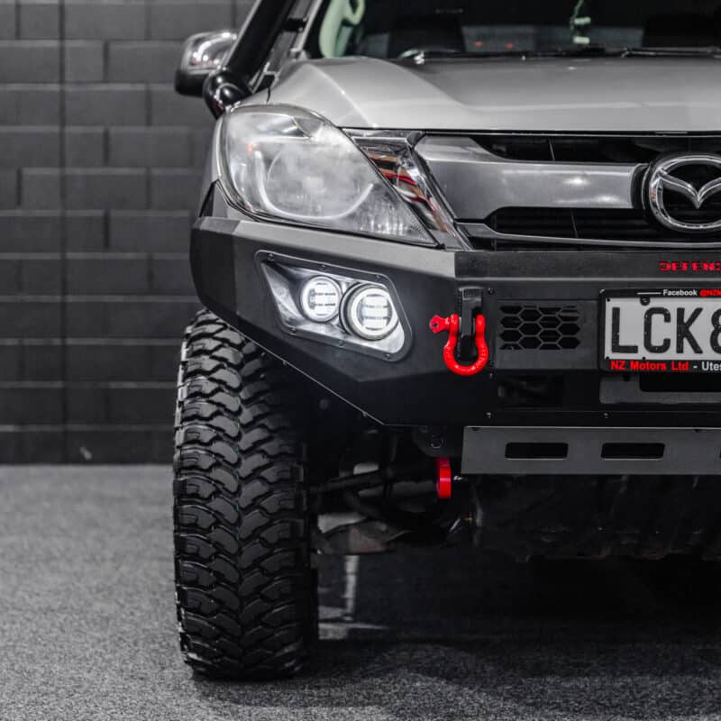 DEFENDER Off-Road Loopless Bull-Bar to suit Mazda BT-50 2012 - 2020 - Image 10