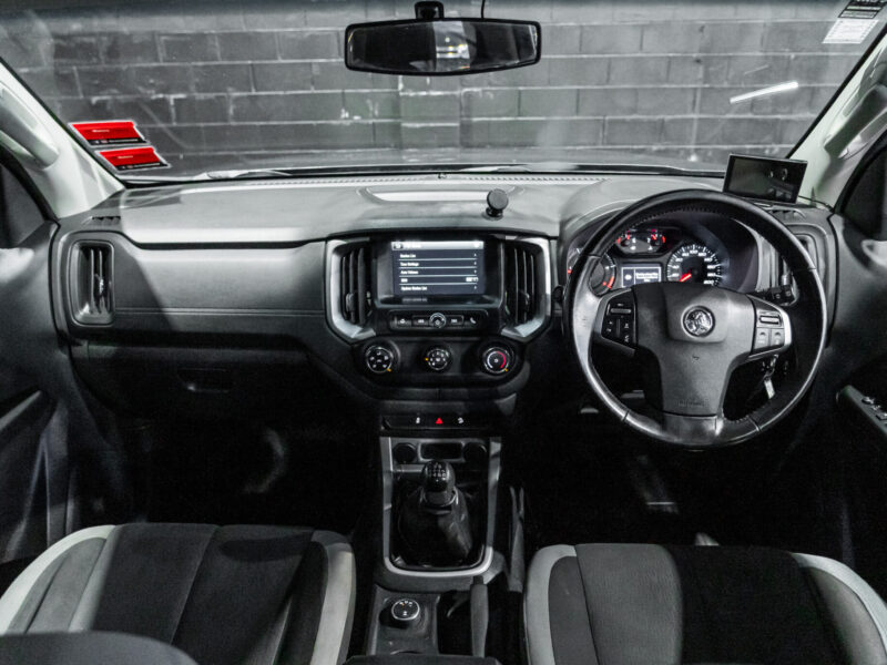 Vehicle Gallery Image