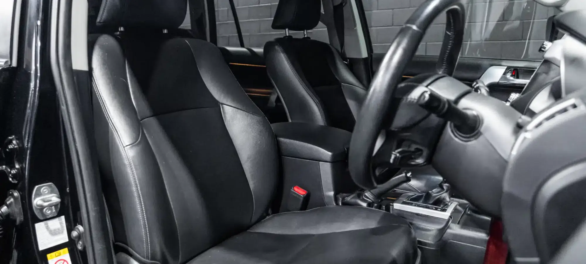 Vehicle Gallery Image