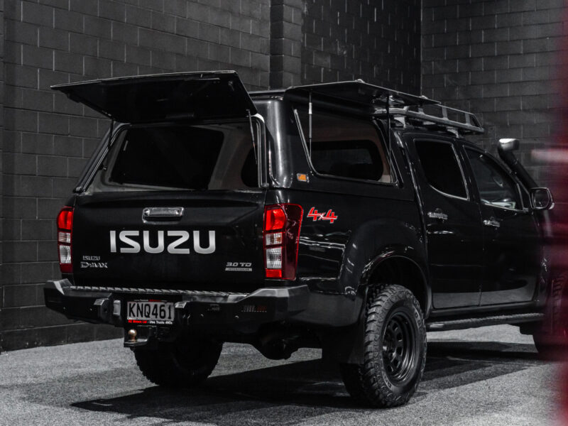 Vehicle Gallery Image
