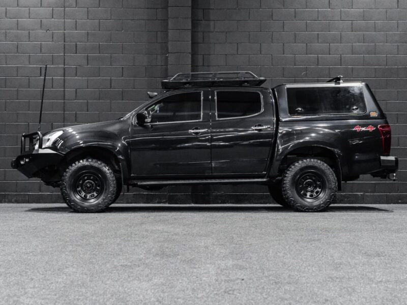 Vehicle Gallery Image