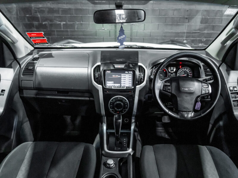 Vehicle Gallery Image