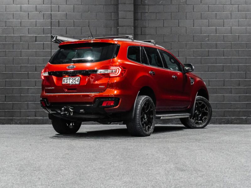 Vehicle Gallery Image