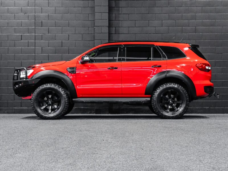 Vehicle Gallery Image
