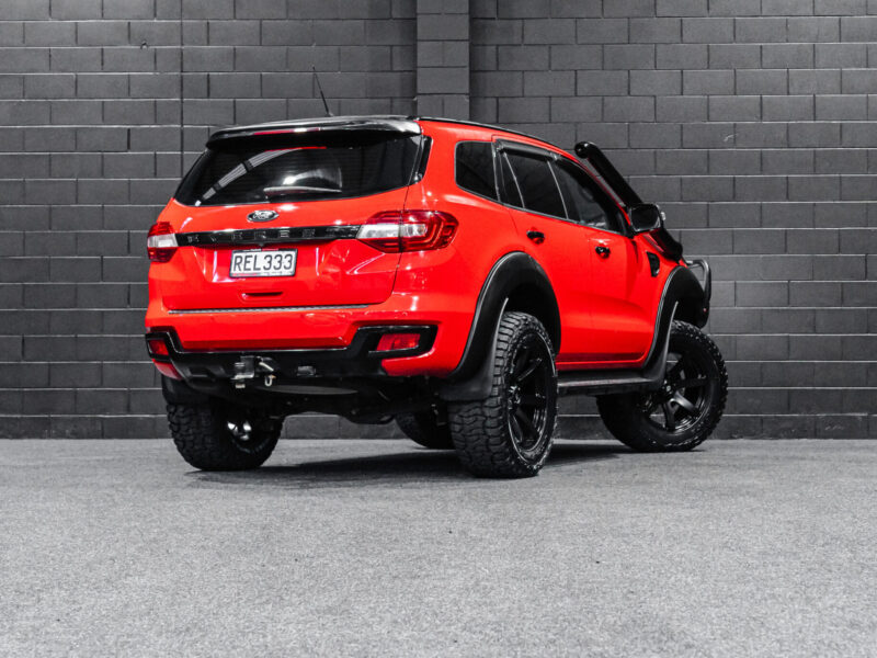 Vehicle Gallery Image