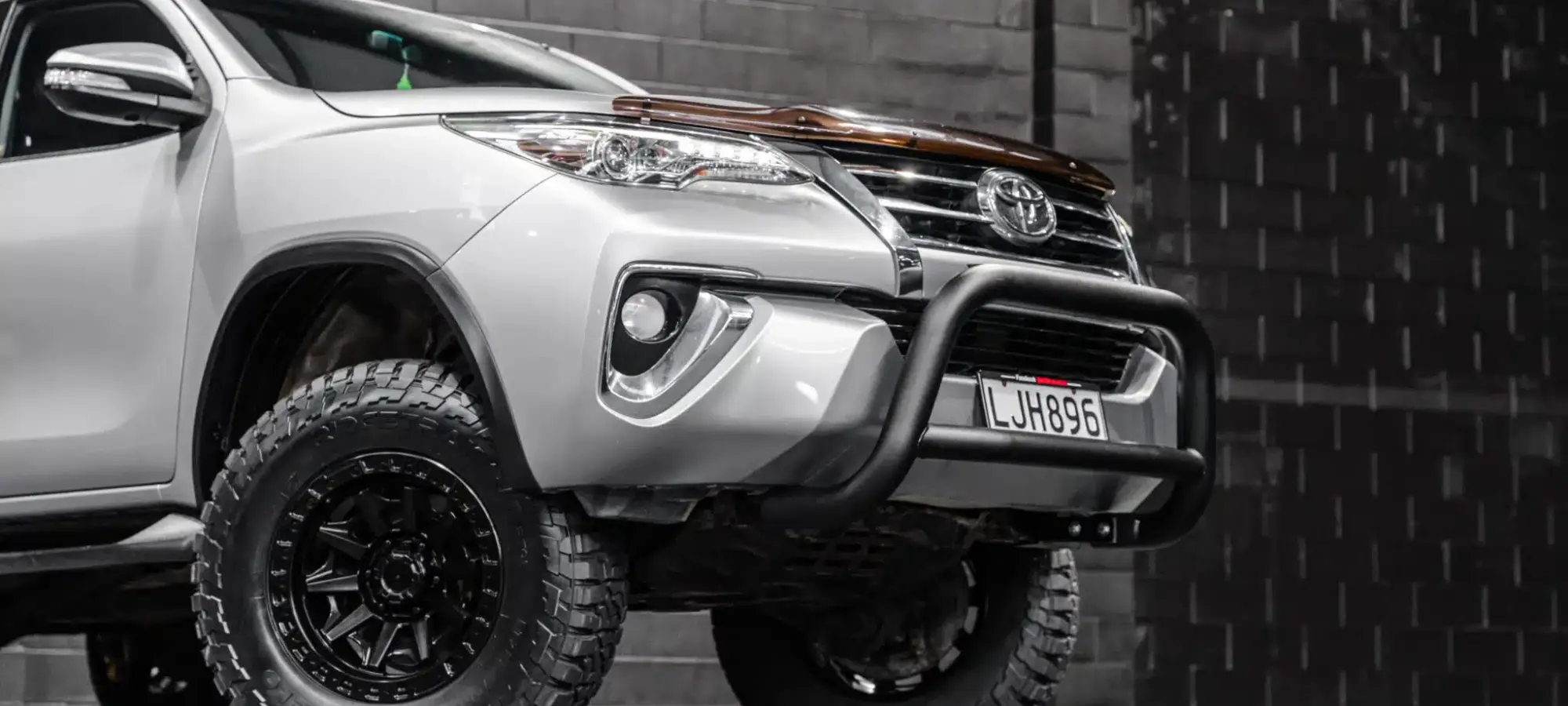 Vehicle Gallery Image