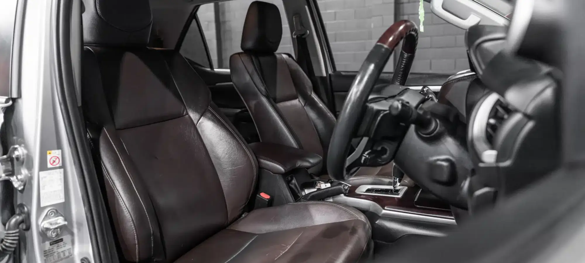 Vehicle Gallery Image