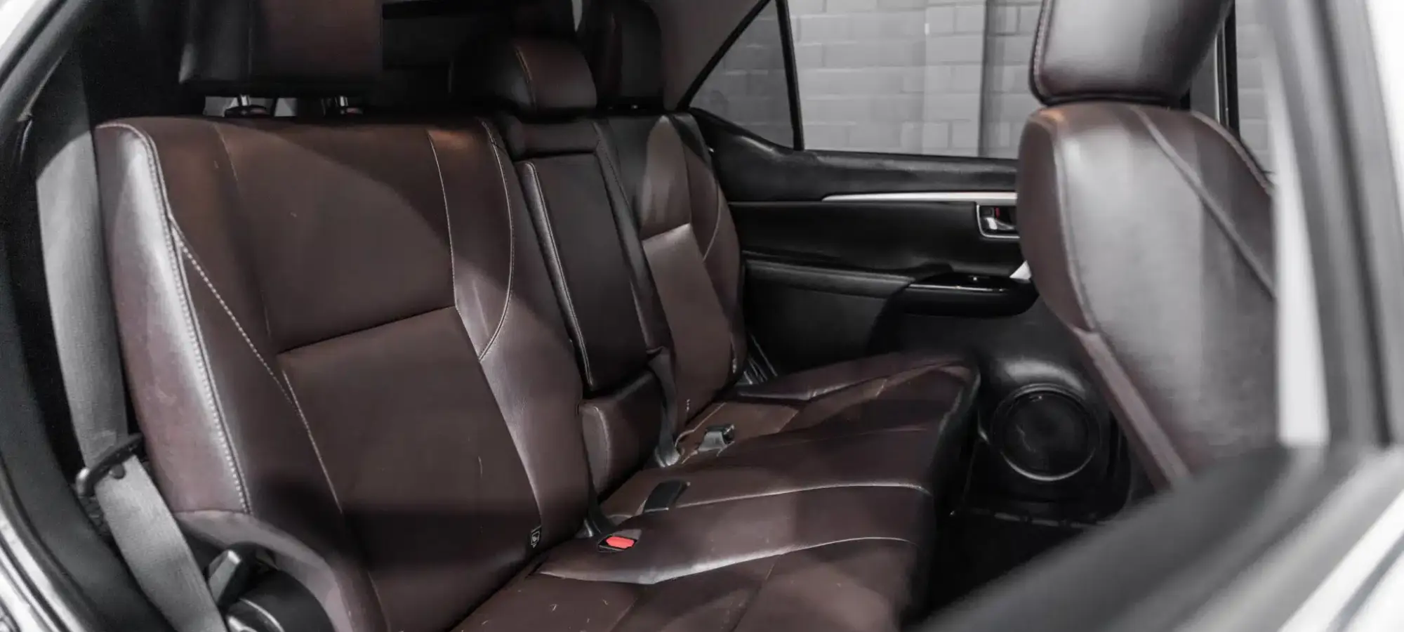 Vehicle Gallery Image