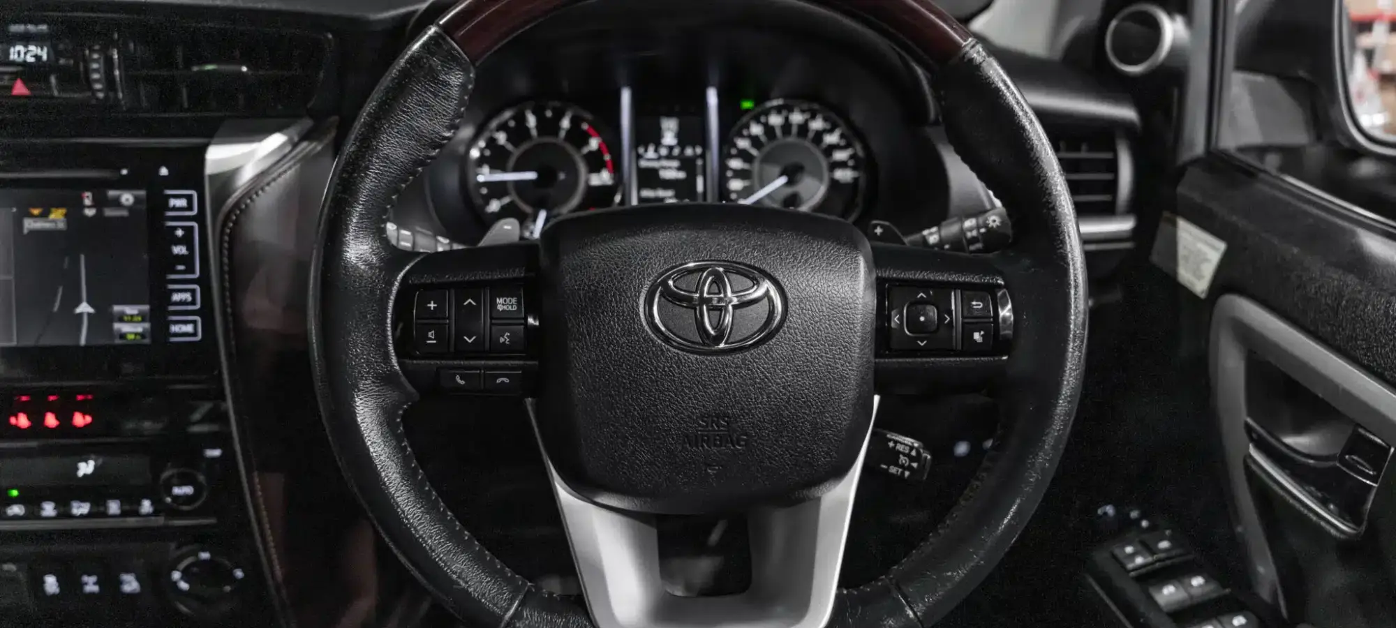 Vehicle Gallery Image