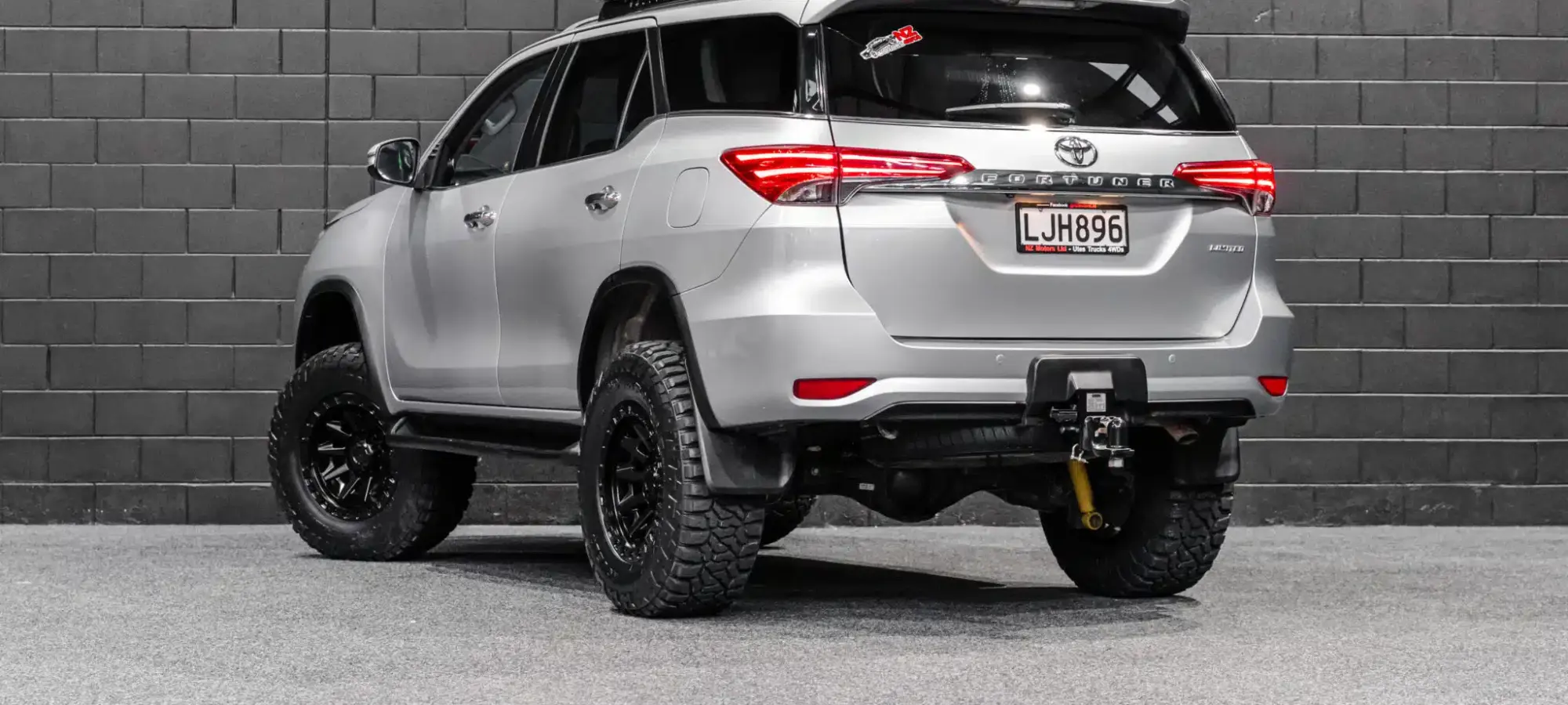 Vehicle Gallery Image