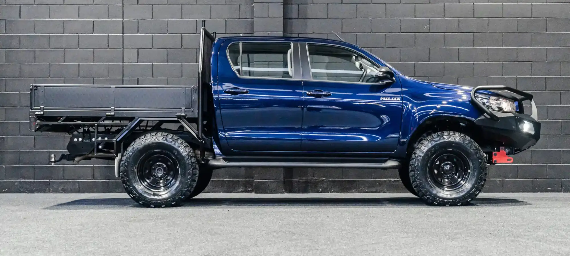 Vehicle Gallery Image
