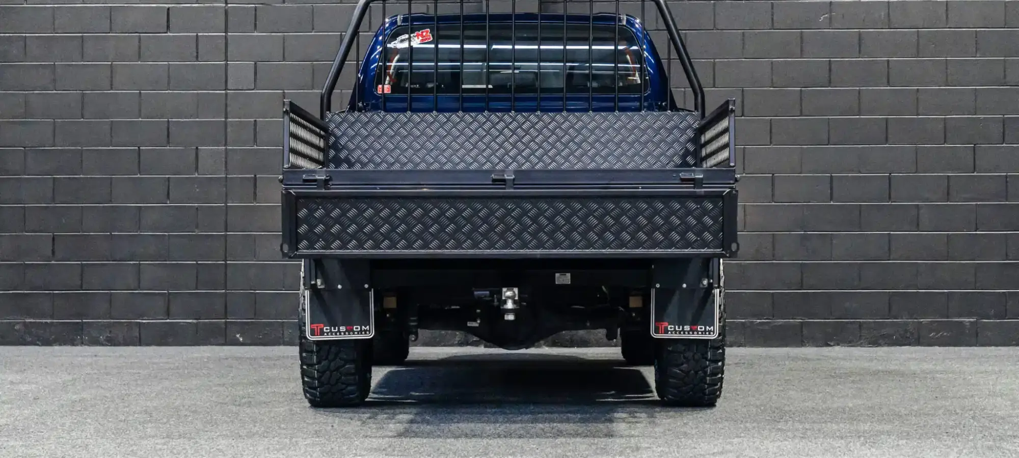 Vehicle Gallery Image