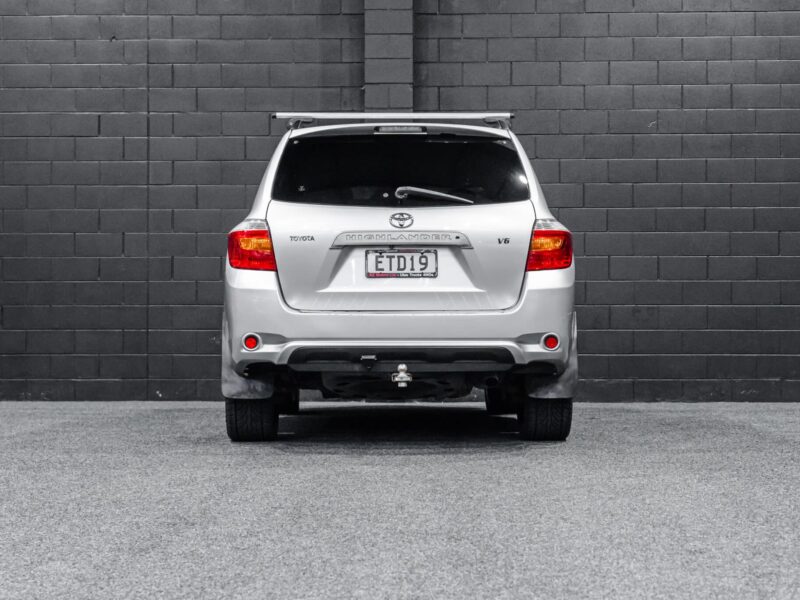 Vehicle Gallery Image