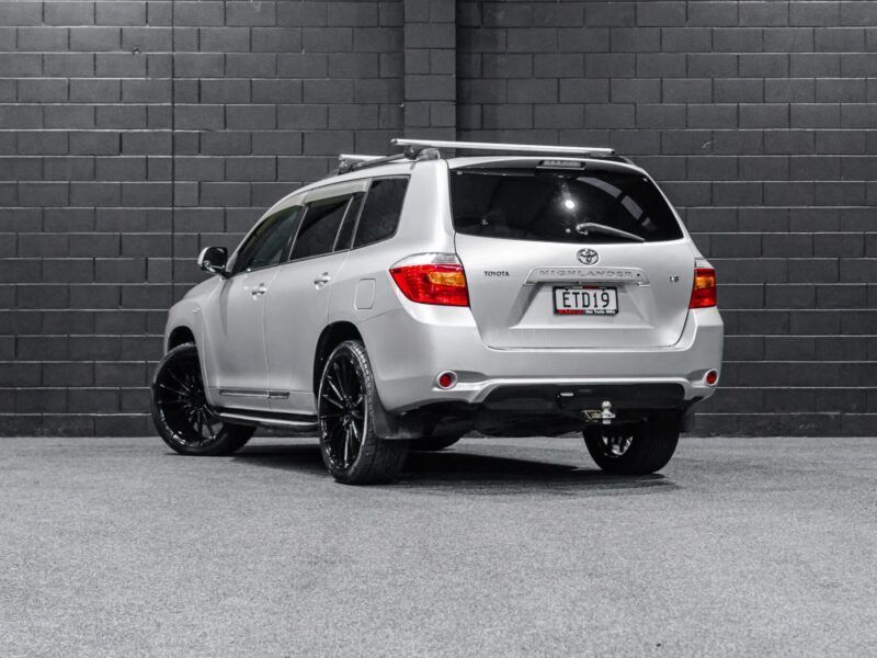 Vehicle Gallery Image