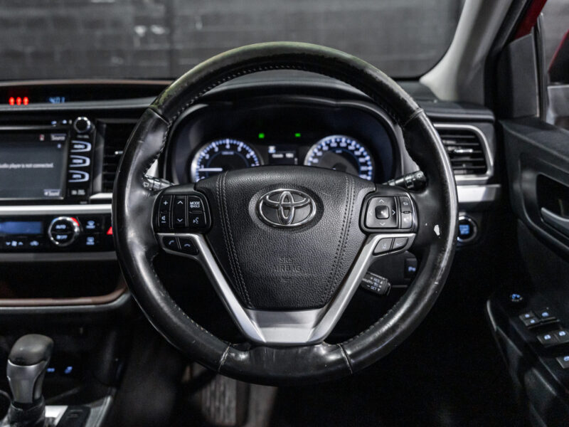 Vehicle Gallery Image