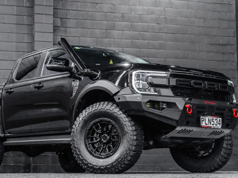 Vehicle Gallery Image