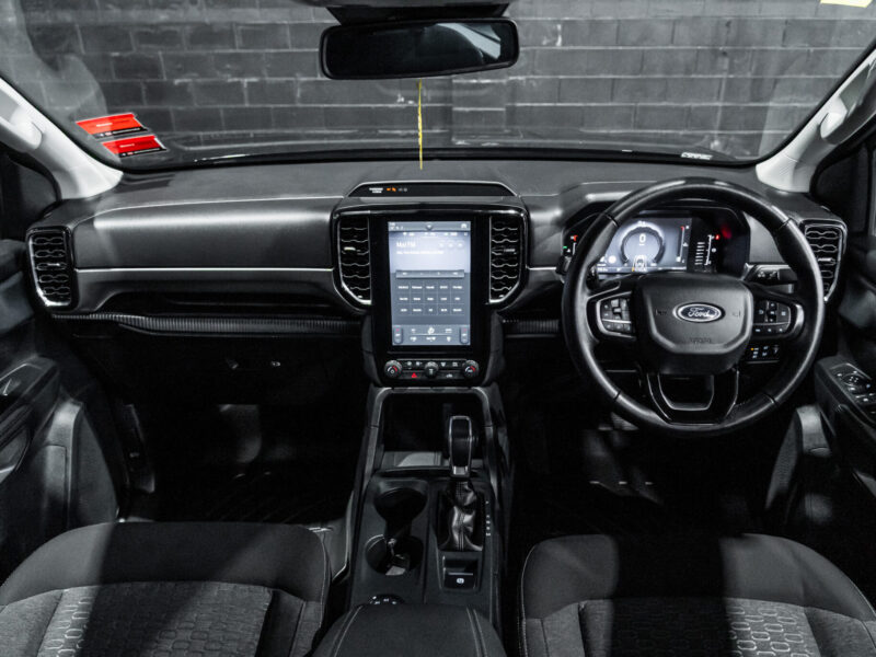 Vehicle Gallery Image