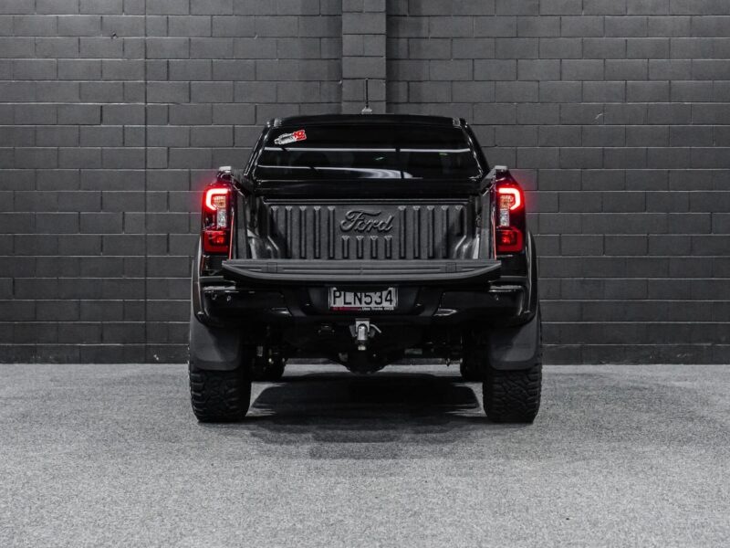 Vehicle Gallery Image