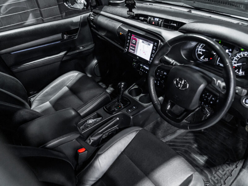 Vehicle Gallery Image