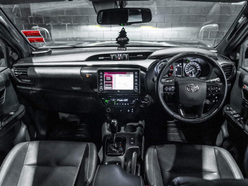 Vehicle Gallery Image