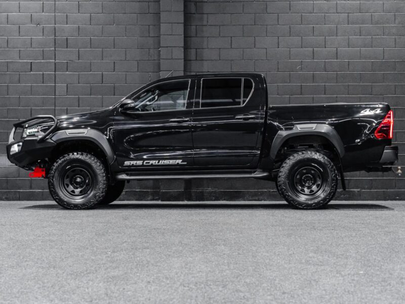 Vehicle Gallery Image