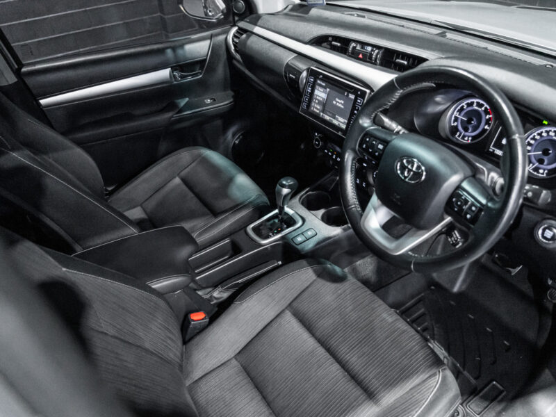 Vehicle Gallery Image