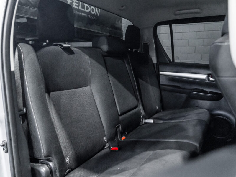 Vehicle Gallery Image