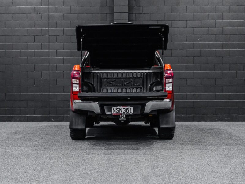 Vehicle Gallery Image