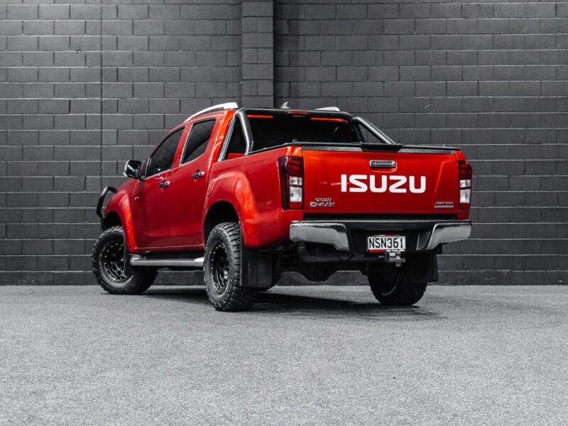Vehicle Gallery Image