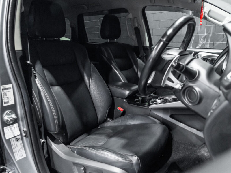 Vehicle Gallery Image