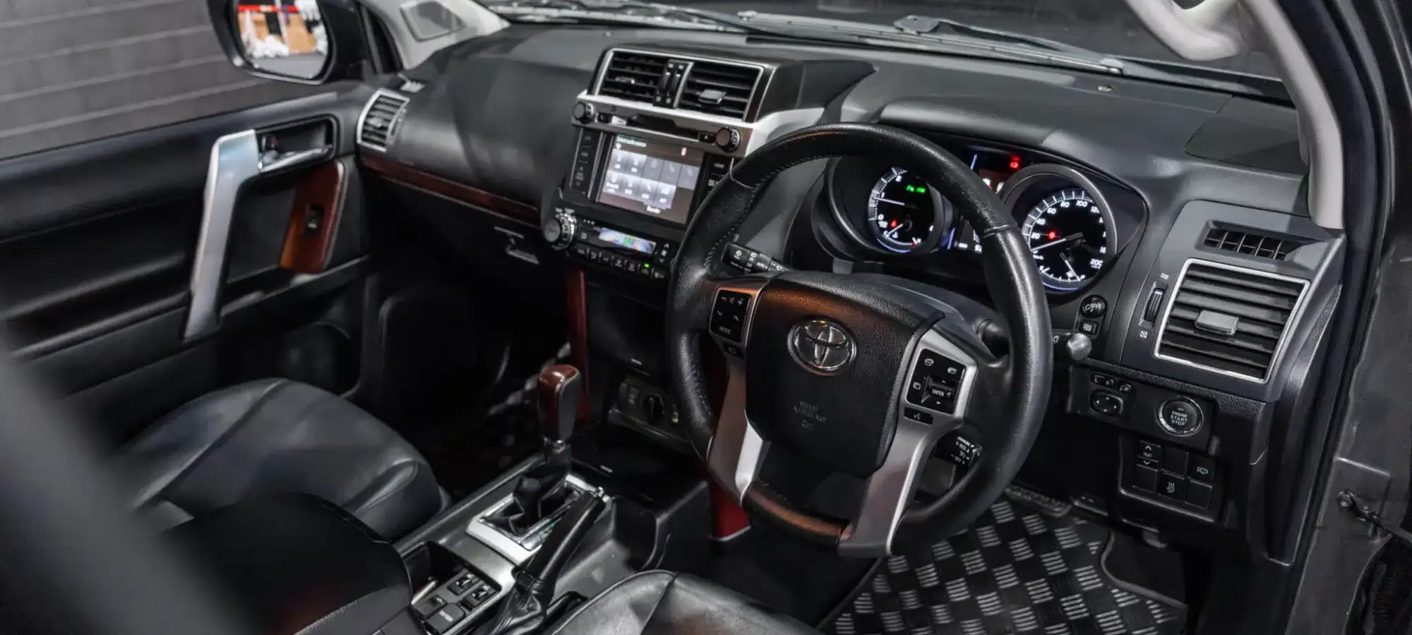Vehicle Gallery Image