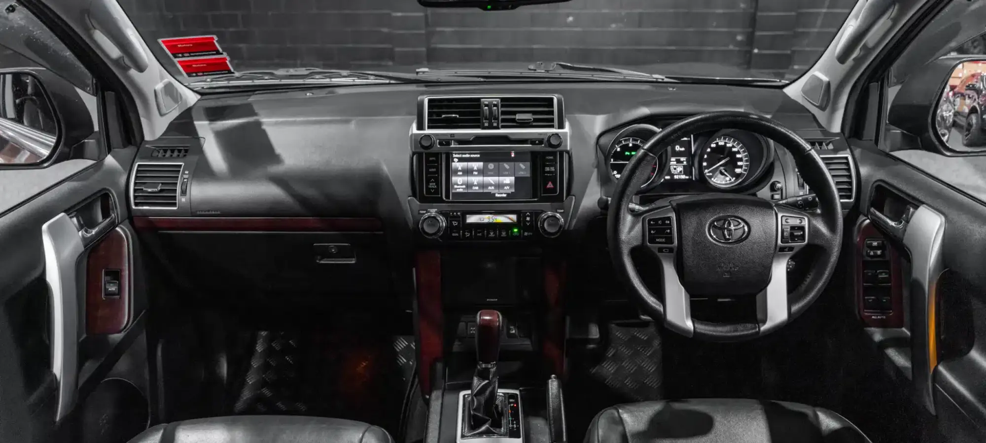 Vehicle Gallery Image