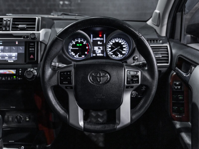 Vehicle Gallery Image